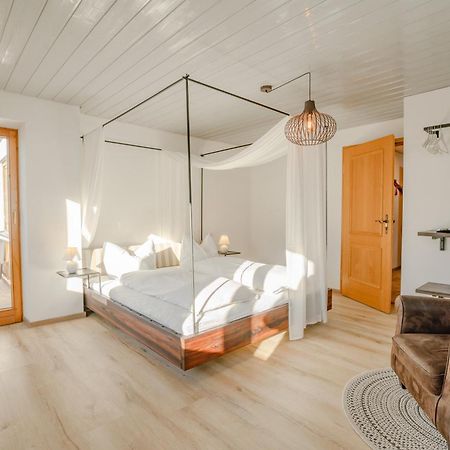 Lichterberg Apartment เฮียร์เชกก์ ภายนอก รูปภาพ