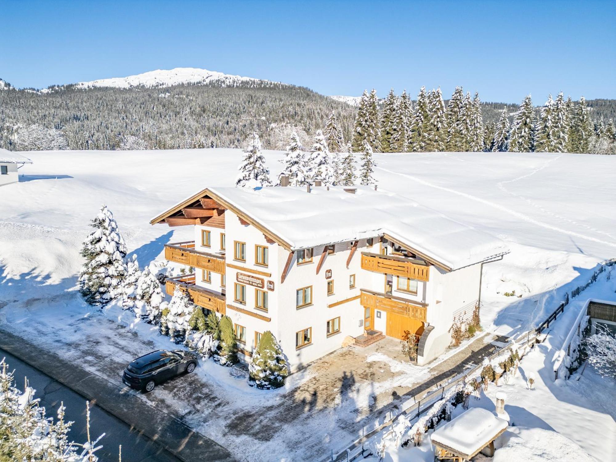 Lichterberg Apartment เฮียร์เชกก์ ภายนอก รูปภาพ