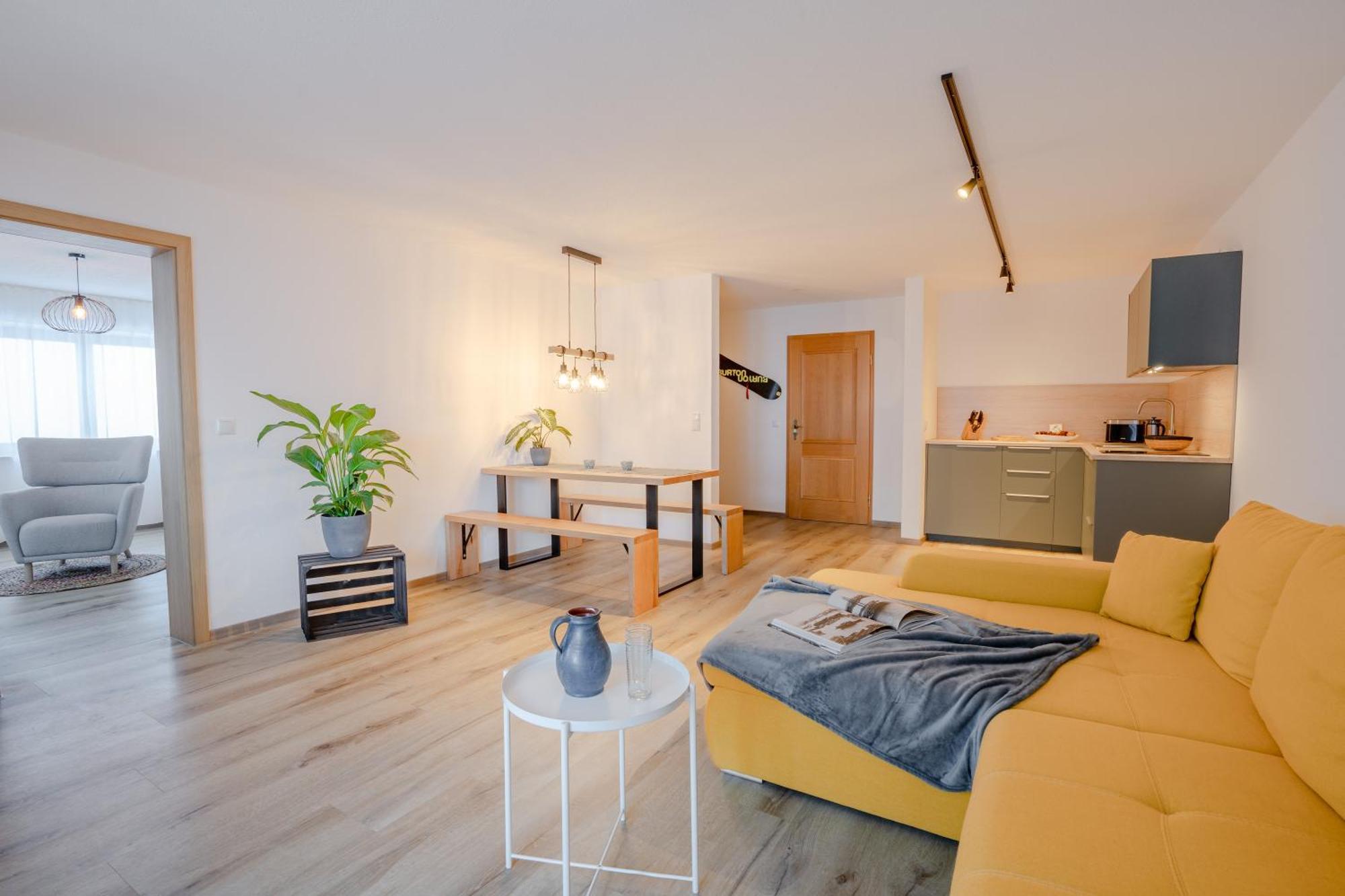 Lichterberg Apartment เฮียร์เชกก์ ภายนอก รูปภาพ